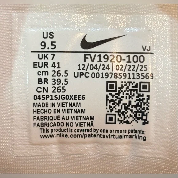 Nike 💅✨ Air Max Muse Y2K Runner White Metallic Silver Women’s Shoes FV1920-100 - Picture 11 of 13